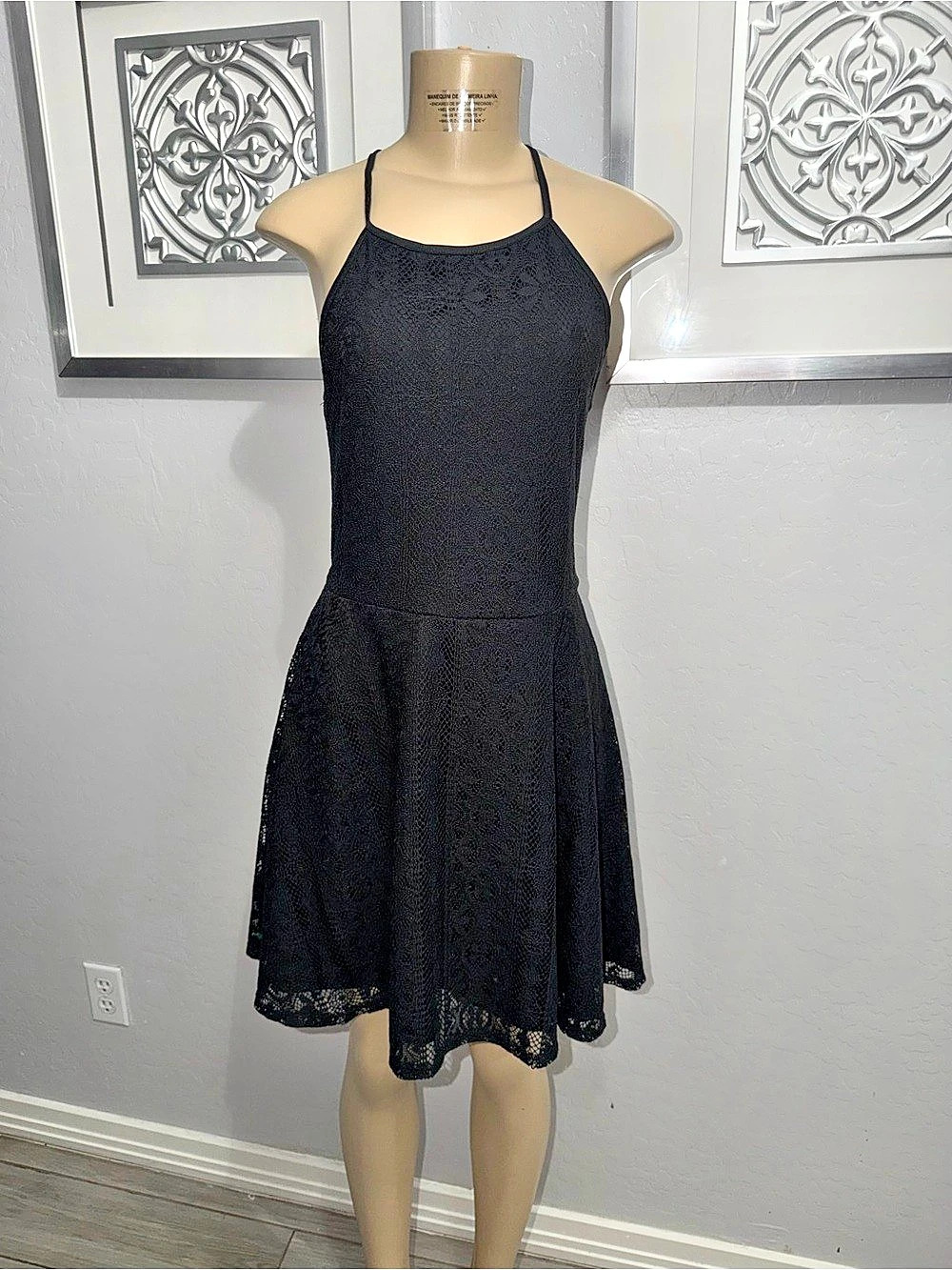 Mossimo Supply Co. Floral Lace Mini Dress Size Medium